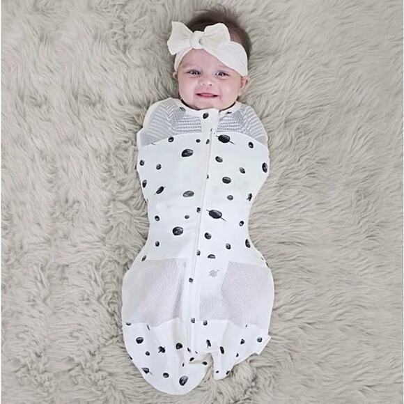 NWB  Happiest Baby Sleepea Sack Swaddle Wrap | S - Picture 1 of 5